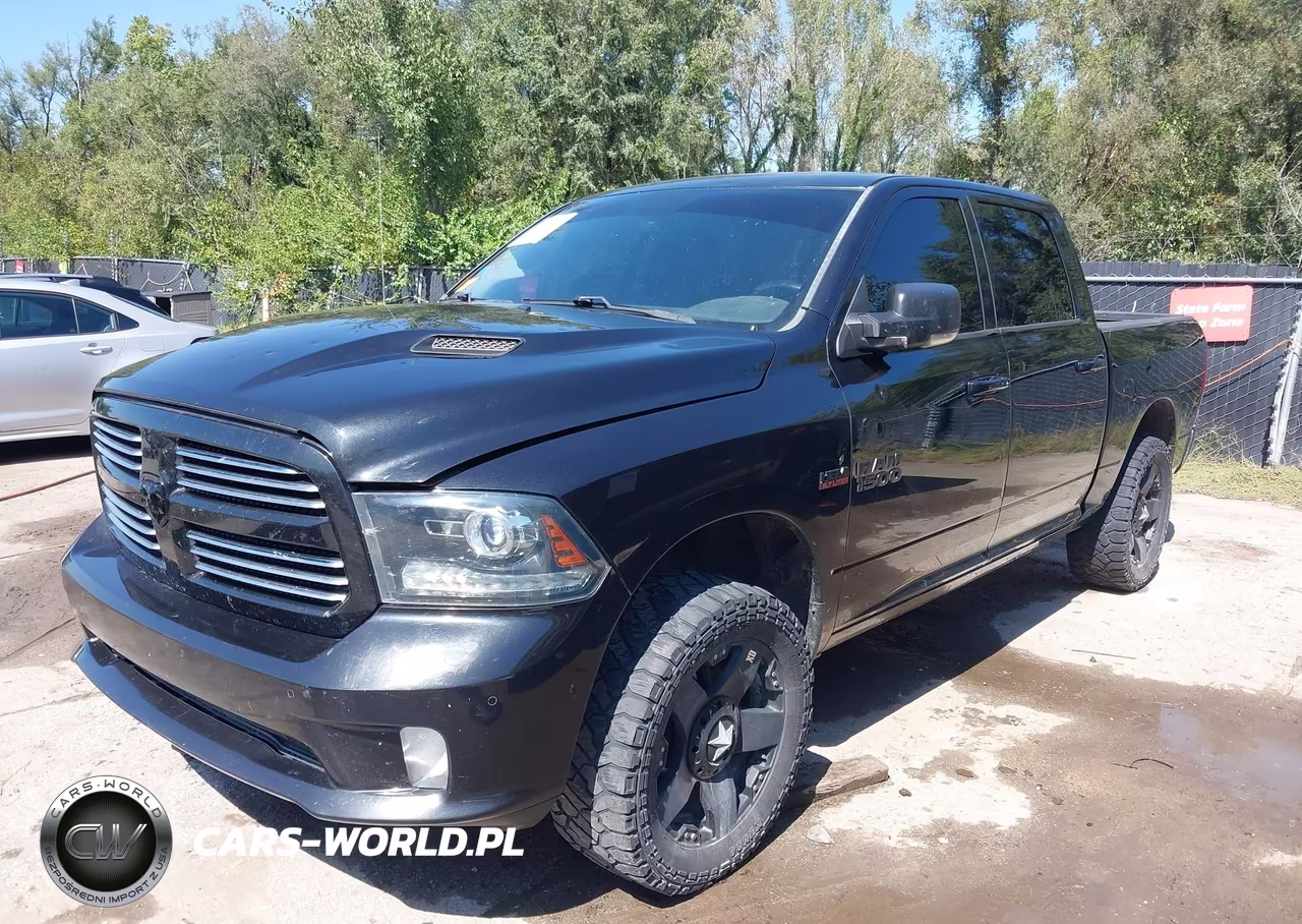 2016 Ram 1500 Sport VIN:1C6RR7MT4GS171656 - 2
