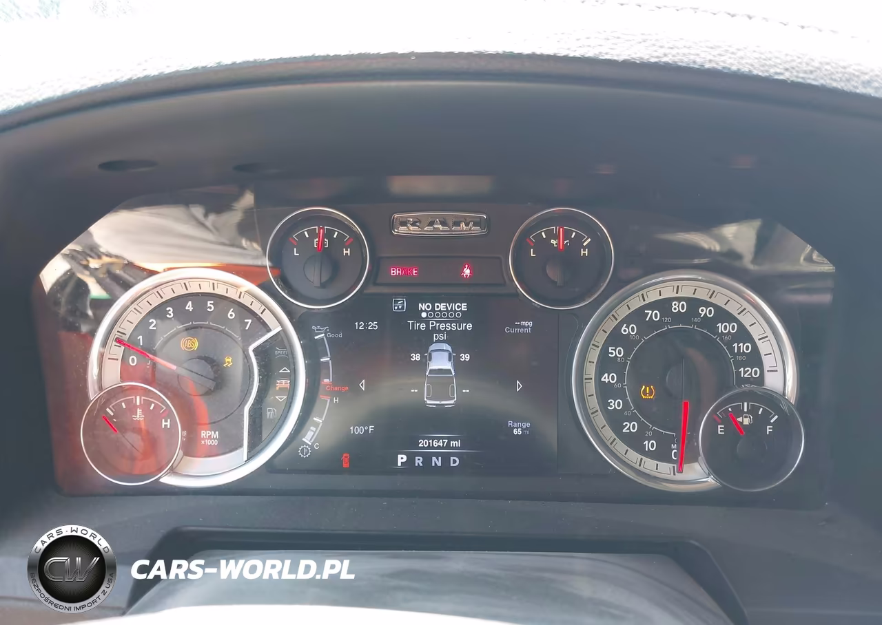 2016 Ram 1500 Sport VIN:1C6RR7MT4GS171656 - 7