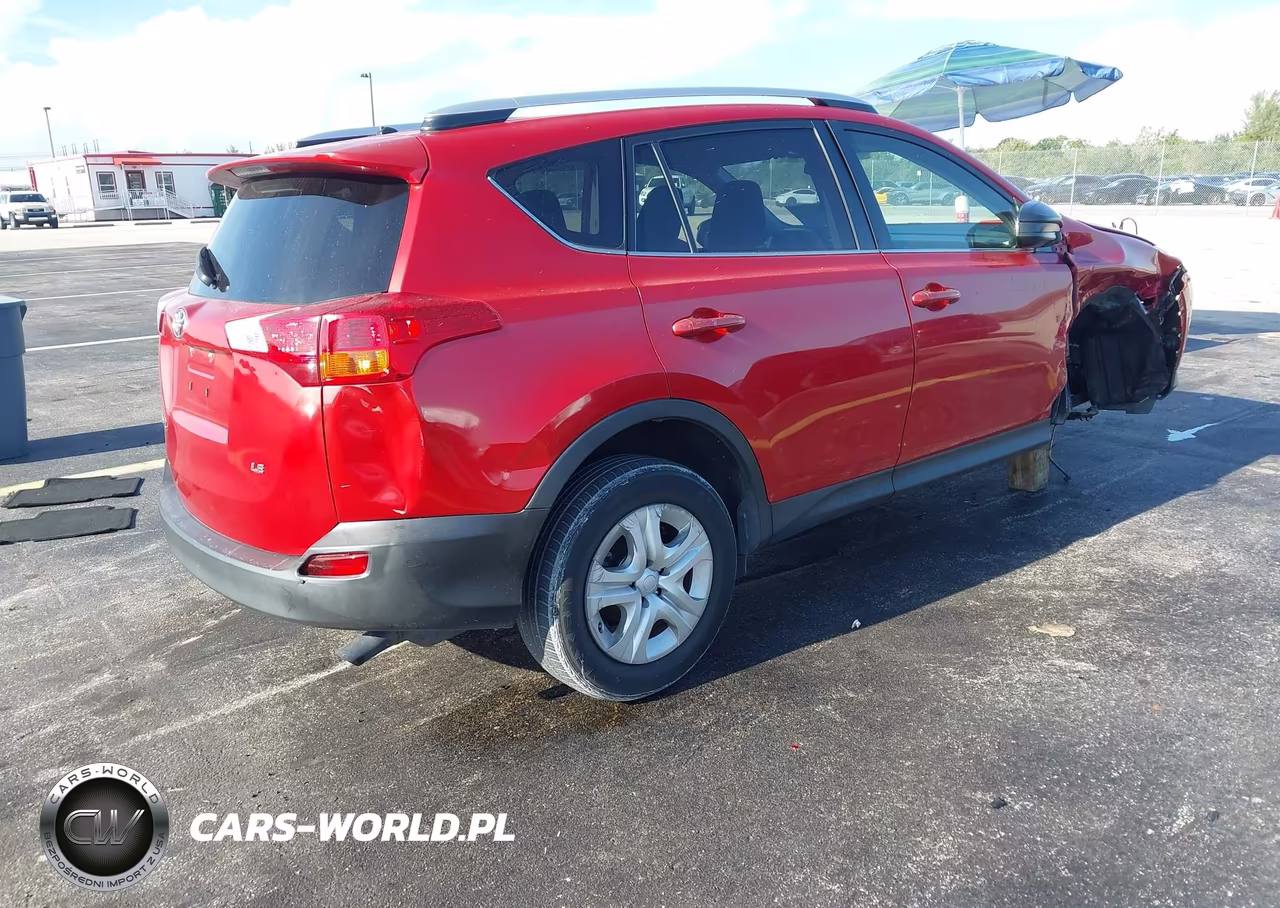 2015 Toyota Rav4 Le VIN:JTMZFREV1FD065990 - 4