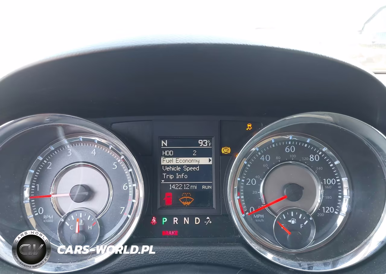 2011 Chrysler Town & Country Touring VIN:2A4RR5DG0BR649267 - 7