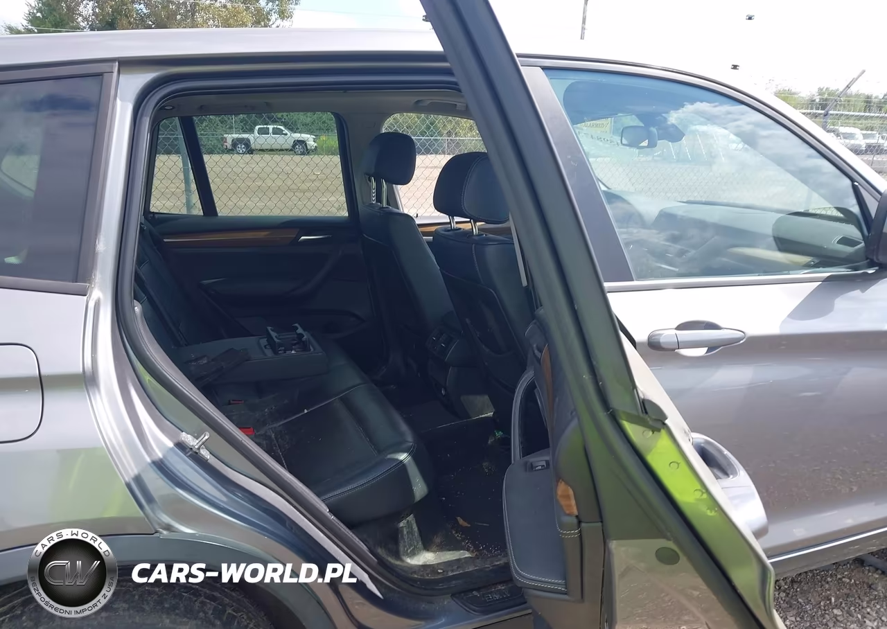 2011 BMW X3 xDrive28I VIN:5UXWX5C50BL702457 - 8