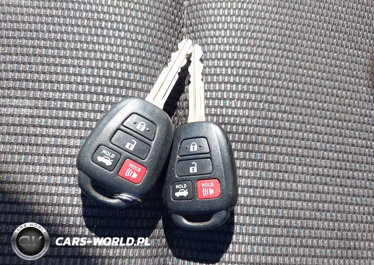 2017 Toyota Corolla Se VIN:5YFBURHE8HP633140 - 11