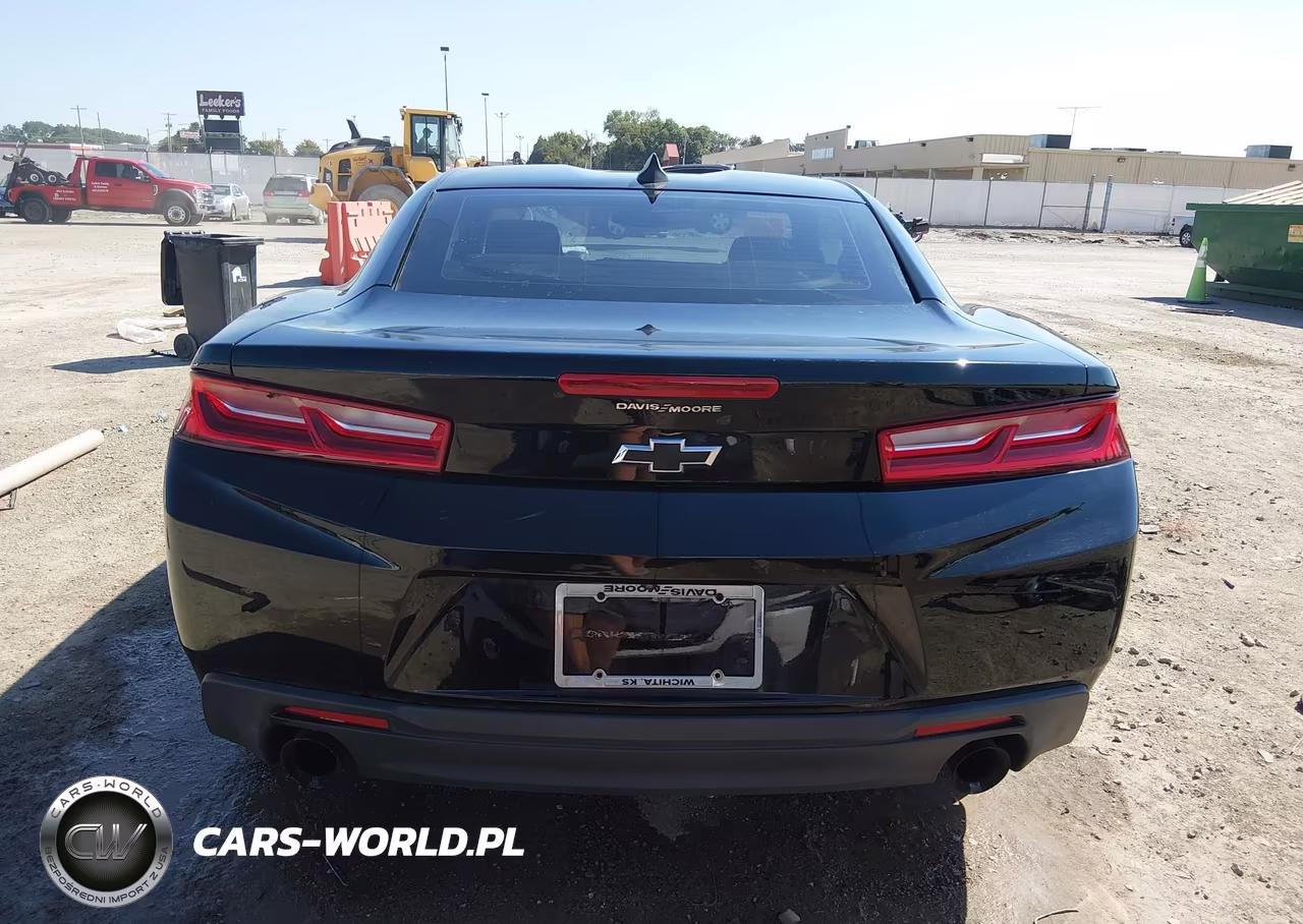 2018 Chevrolet Camaro 1Lt VIN:1G1FB1RX9J0158311 - 17