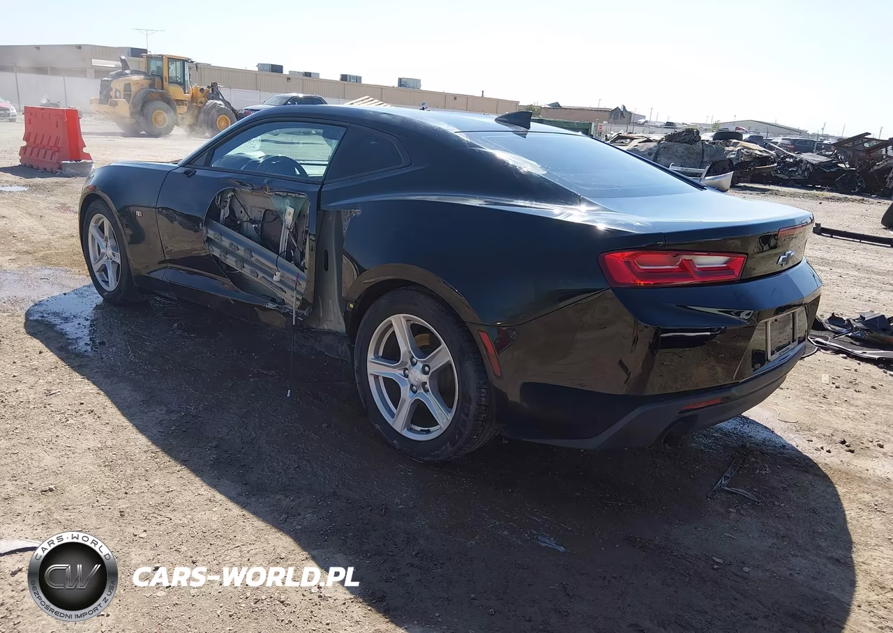 2018 Chevrolet Camaro 1Lt VIN:1G1FB1RX9J0158311 - 3