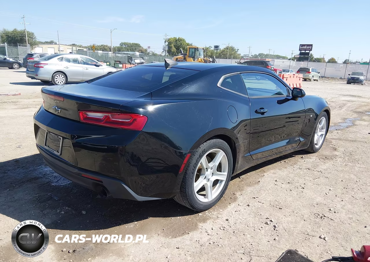 2018 Chevrolet Camaro 1Lt VIN:1G1FB1RX9J0158311 - 4