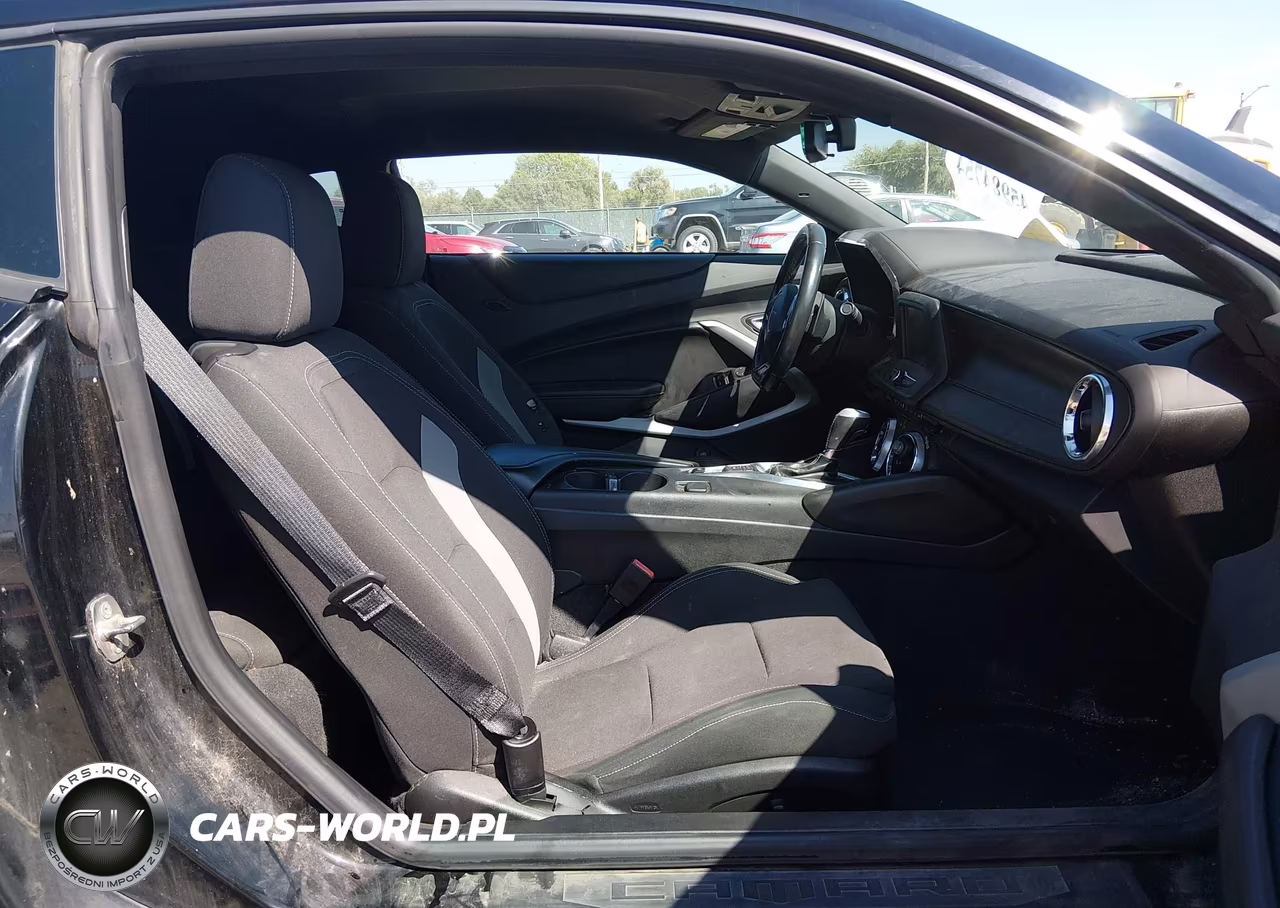 2018 Chevrolet Camaro 1Lt VIN:1G1FB1RX9J0158311 - 5