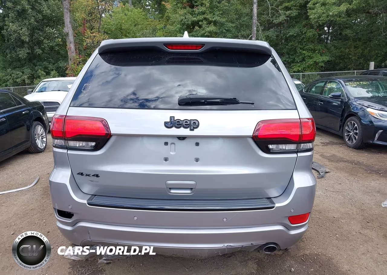 2017 Jeep Grand Cherokee Altitude 4X4 VIN:1C4RJFAG1HC834307 - 17