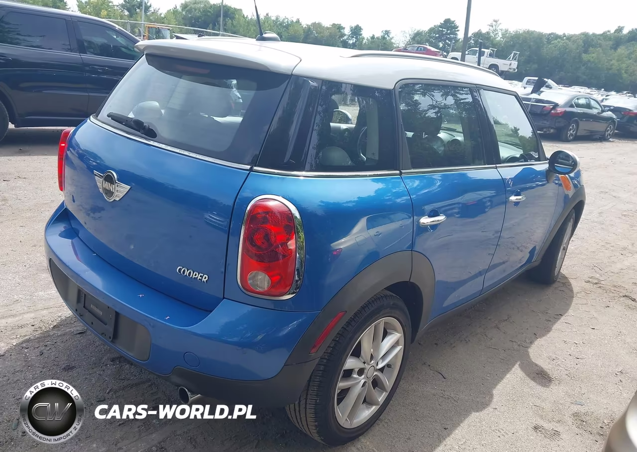 2011 Mini Cooper Countryman VIN:WMWZB3C57BWH94697 - 4