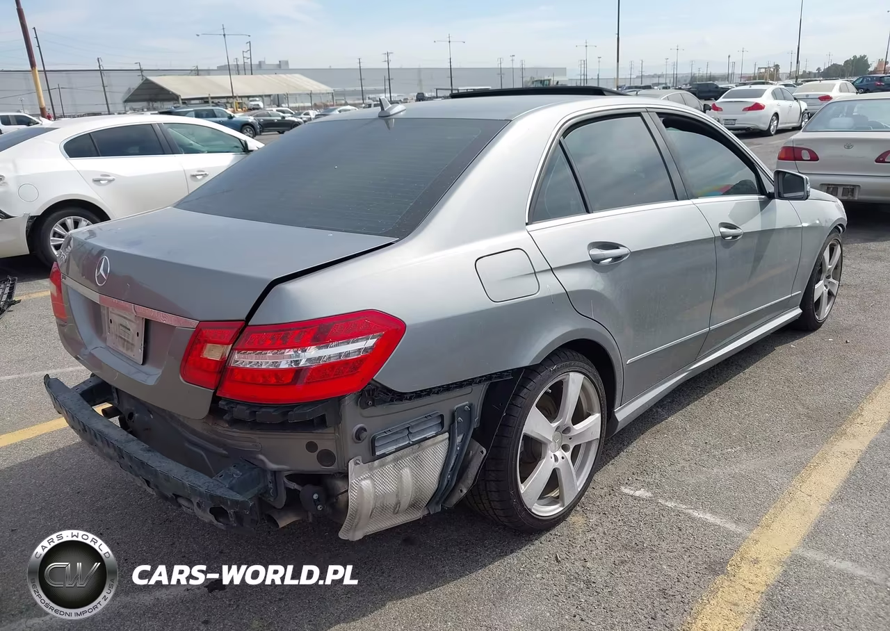 2011 Mercedes-Benz E 350 VIN:WDDHF5GB0BA420351 - 4