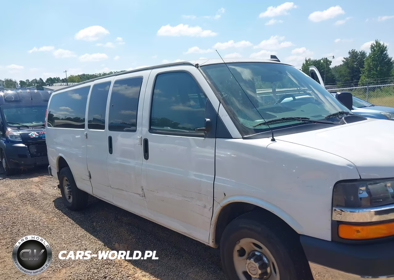 2017 Chevrolet Express 3500 Lt VIN:1GAZGPFG4H1167444 - 6