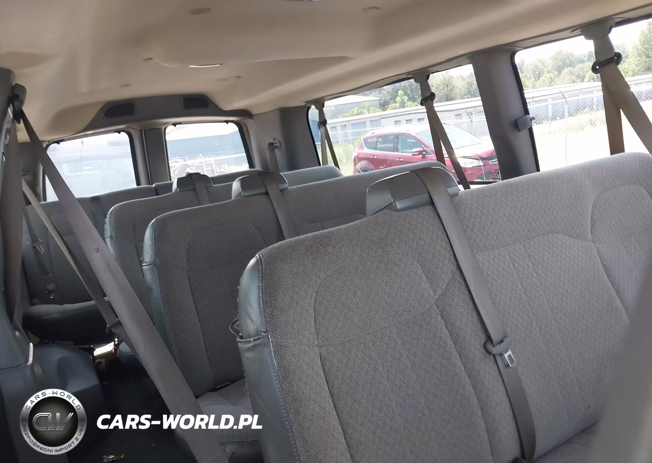 2017 Chevrolet Express 3500 Lt VIN:1GAZGPFG4H1167444 - 8
