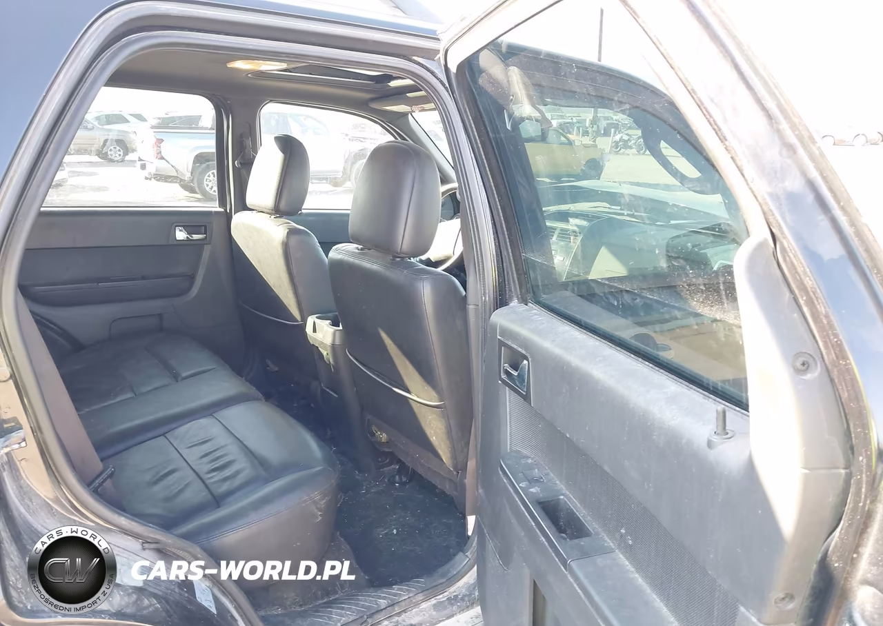 2011 Ford Escape Xlt VIN:1FMCU9DG8BKB14697 - 8