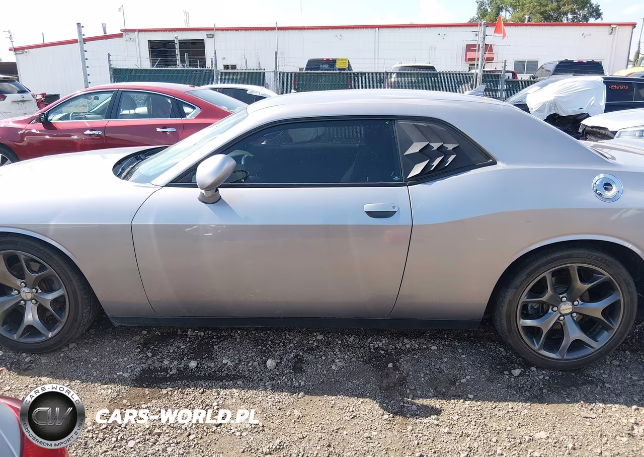 2015 Dodge Challenger Sxt VIN:2C3CDZAG5FH704964 - 14