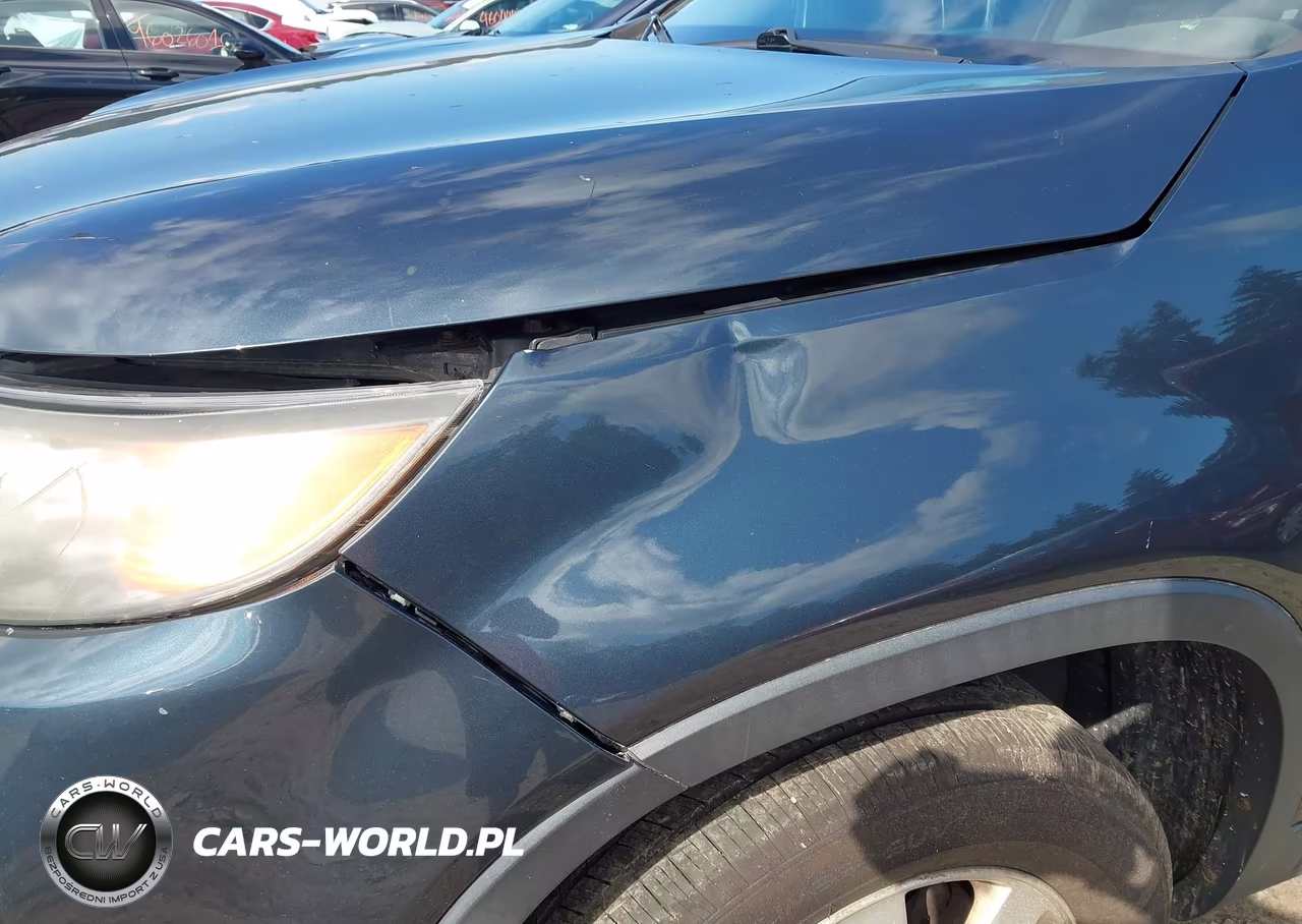 2011 Kia Sorento Lx VIN:5XYKT4A19BG143427 - 17