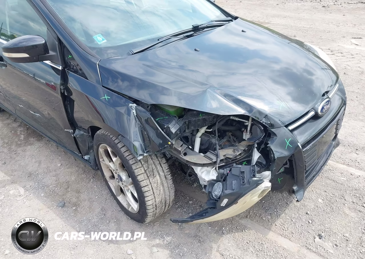 2013 Ford Focus Titanium VIN:1FADP3J26DL121978 - 6