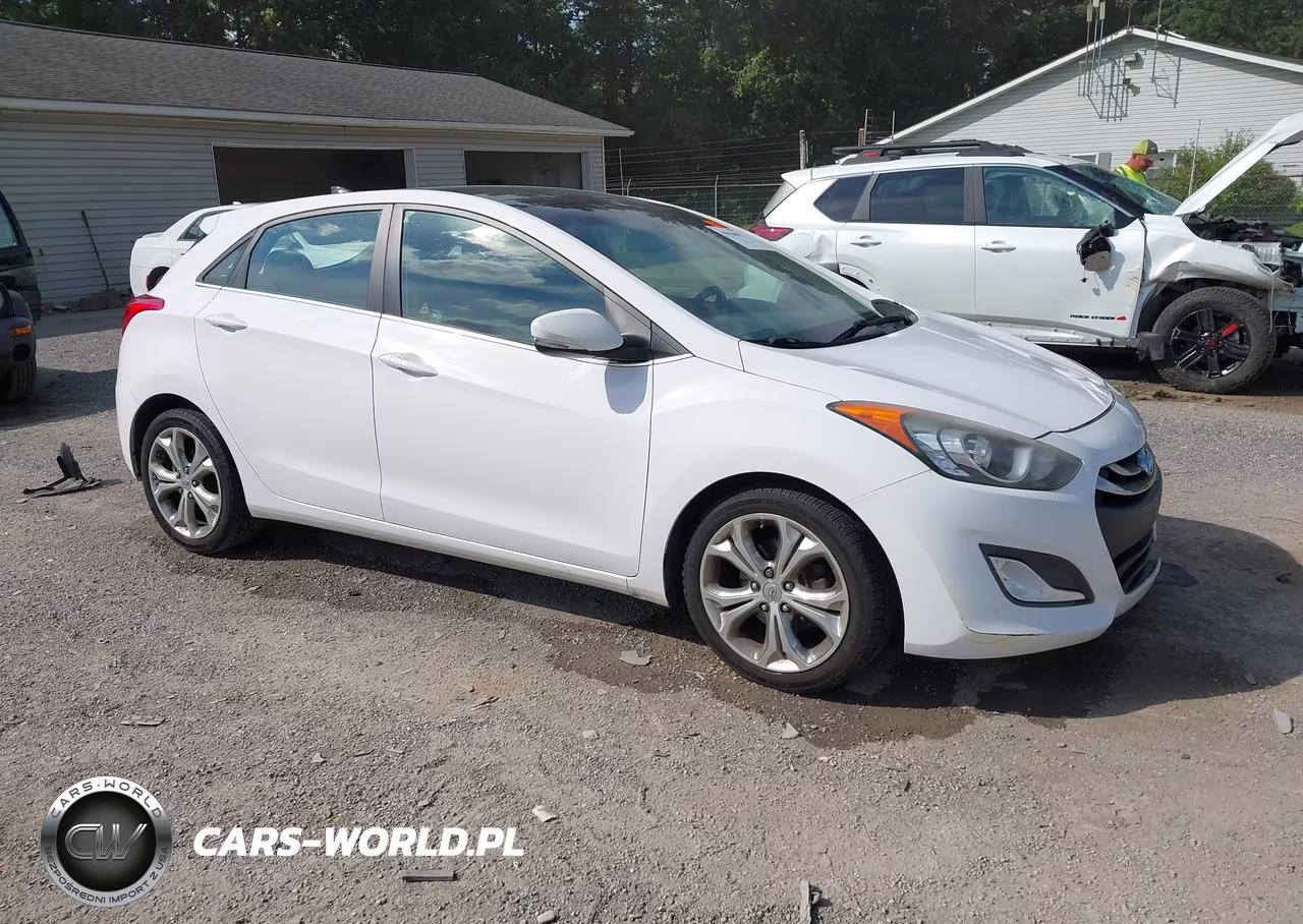 2013 Hyundai Elantra Gt Base W-Blue