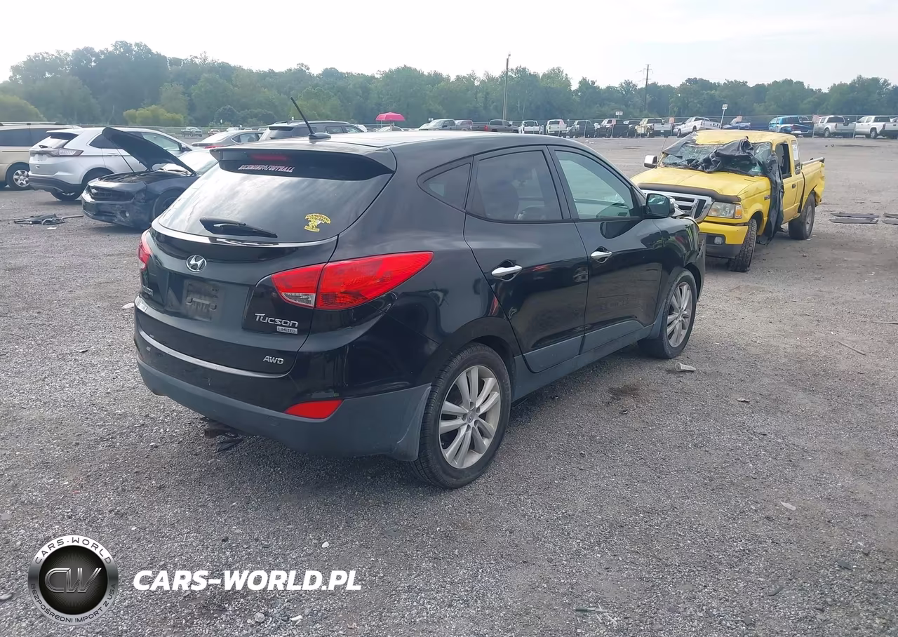 2011 Hyundai Tucson Limited VIN:KM8JUCAC3BU243280 - 4