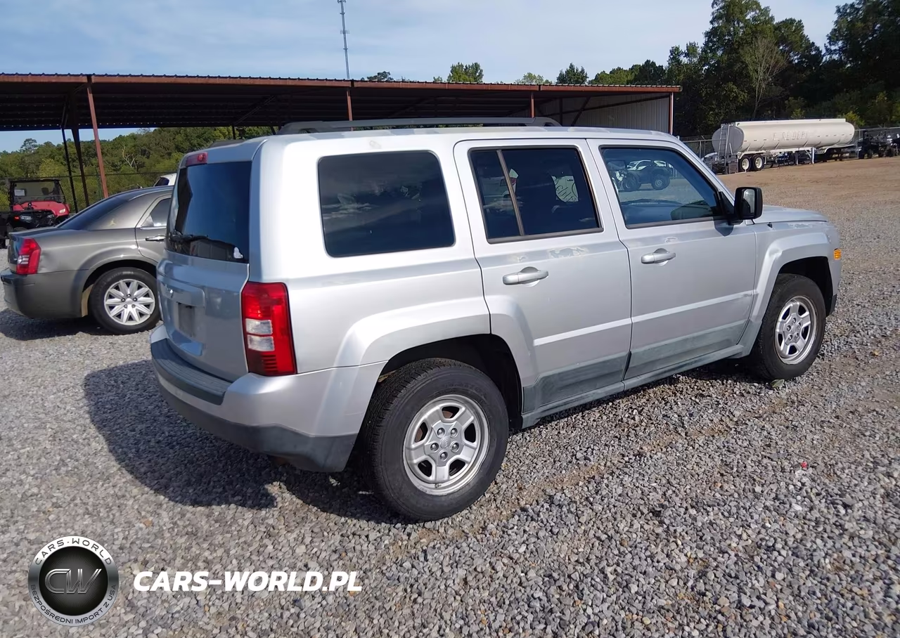 2011 Jeep Patriot Sport VIN:1J4NT1GB9BD235626 - 4