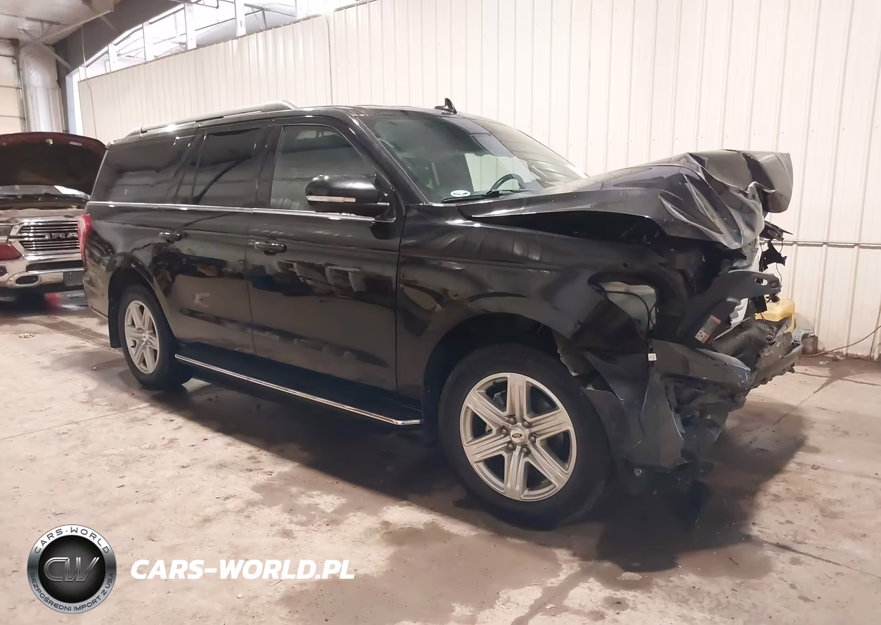 2018 Ford Expedition Max Xlt VIN:1FMJK1JT5JEA44802 - 1
