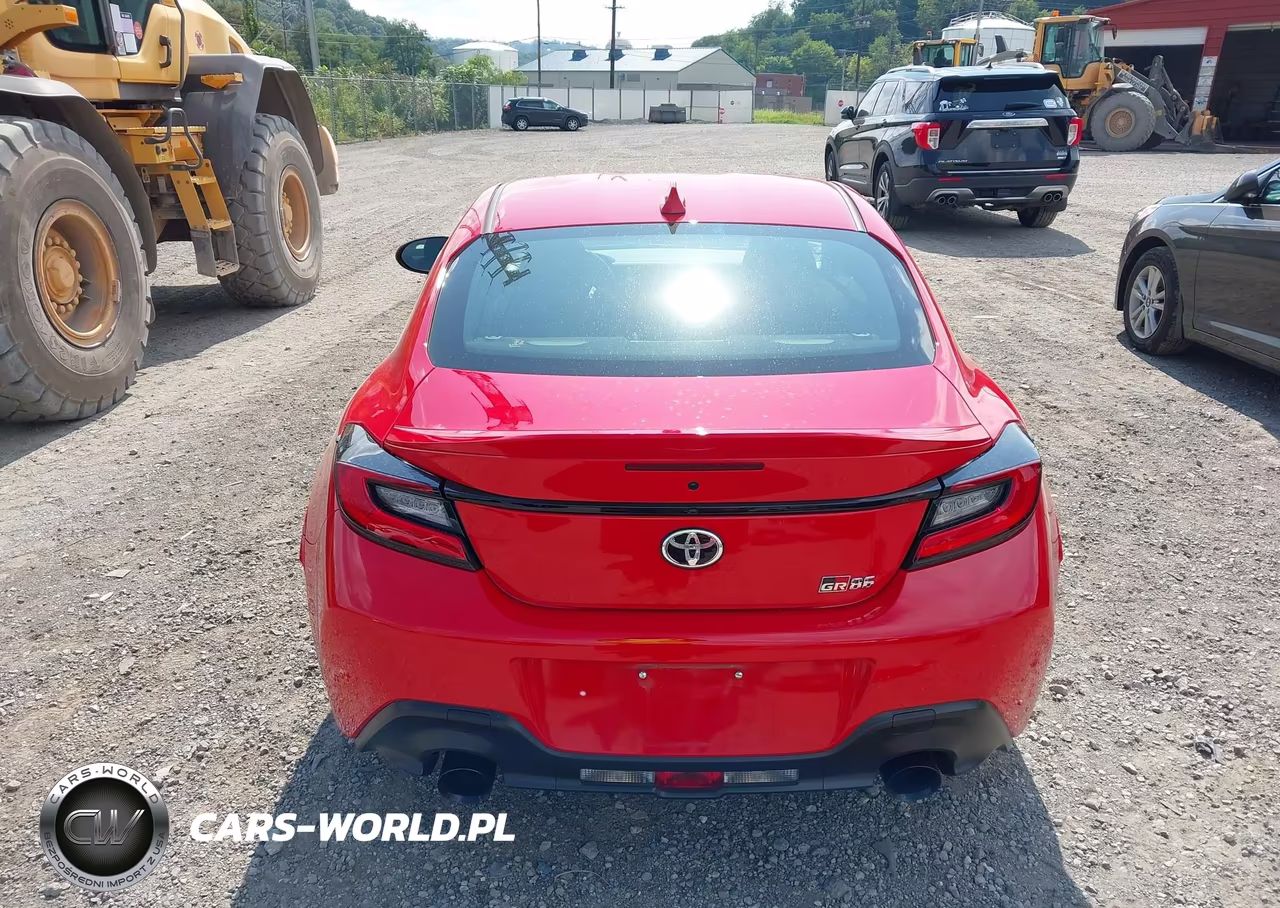 2025 Toyota Gr86 Premium VIN:JF1ZNBE10S9756387 - 17