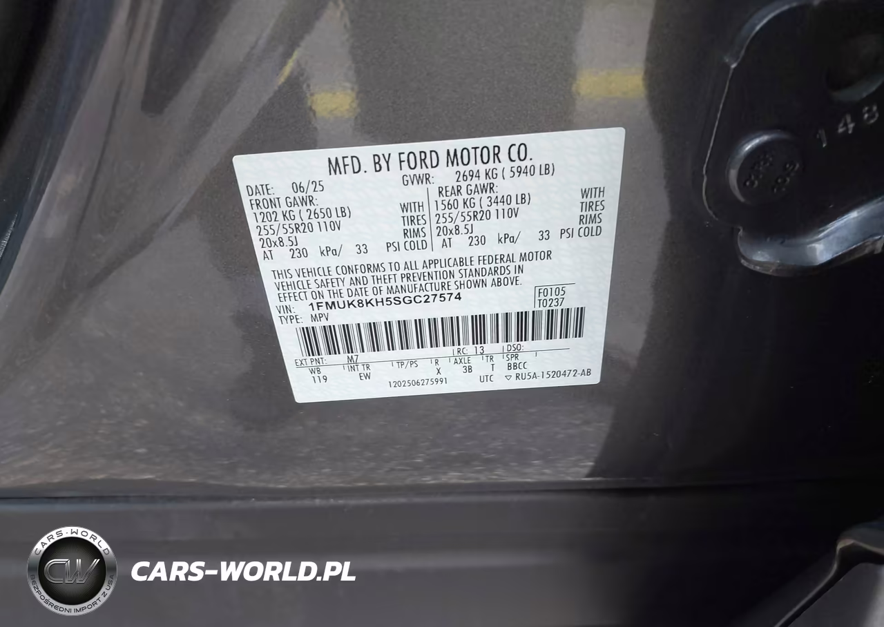 2025 Ford Explorer St-Line VIN:1FMUK8KH5SGC27574 - 9