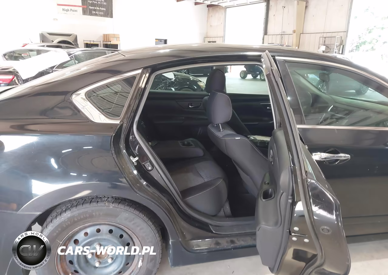 2016 Nissan Altima 2.5 S VIN:1N4AL3AP4GC129592 - 8