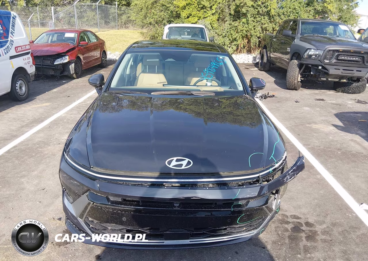 2024 Hyundai Sonata Hybrid Limited VIN:KMHL54JJ5RA101907 - 13