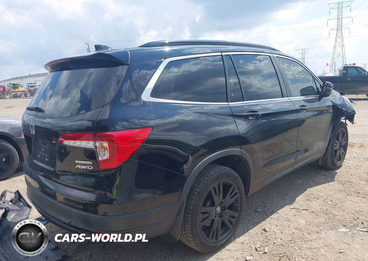 2021 Honda Pilot Awd Special Edition VIN:5FNYF6H29MB079315 - 4