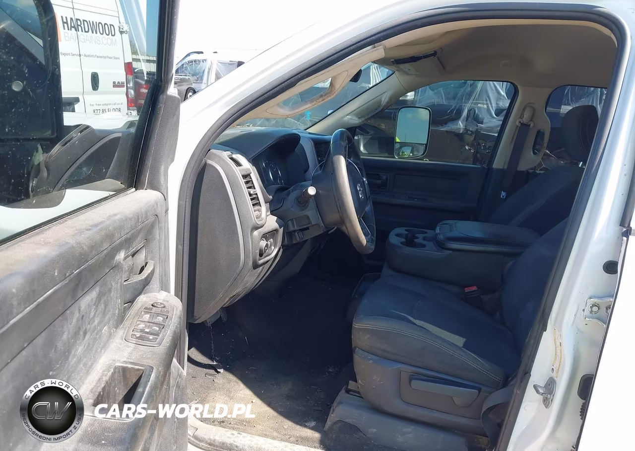 2020 Ram 3500 Tradesman 4X4 8' Box VIN:3C63RRGL6LG196024 - 6