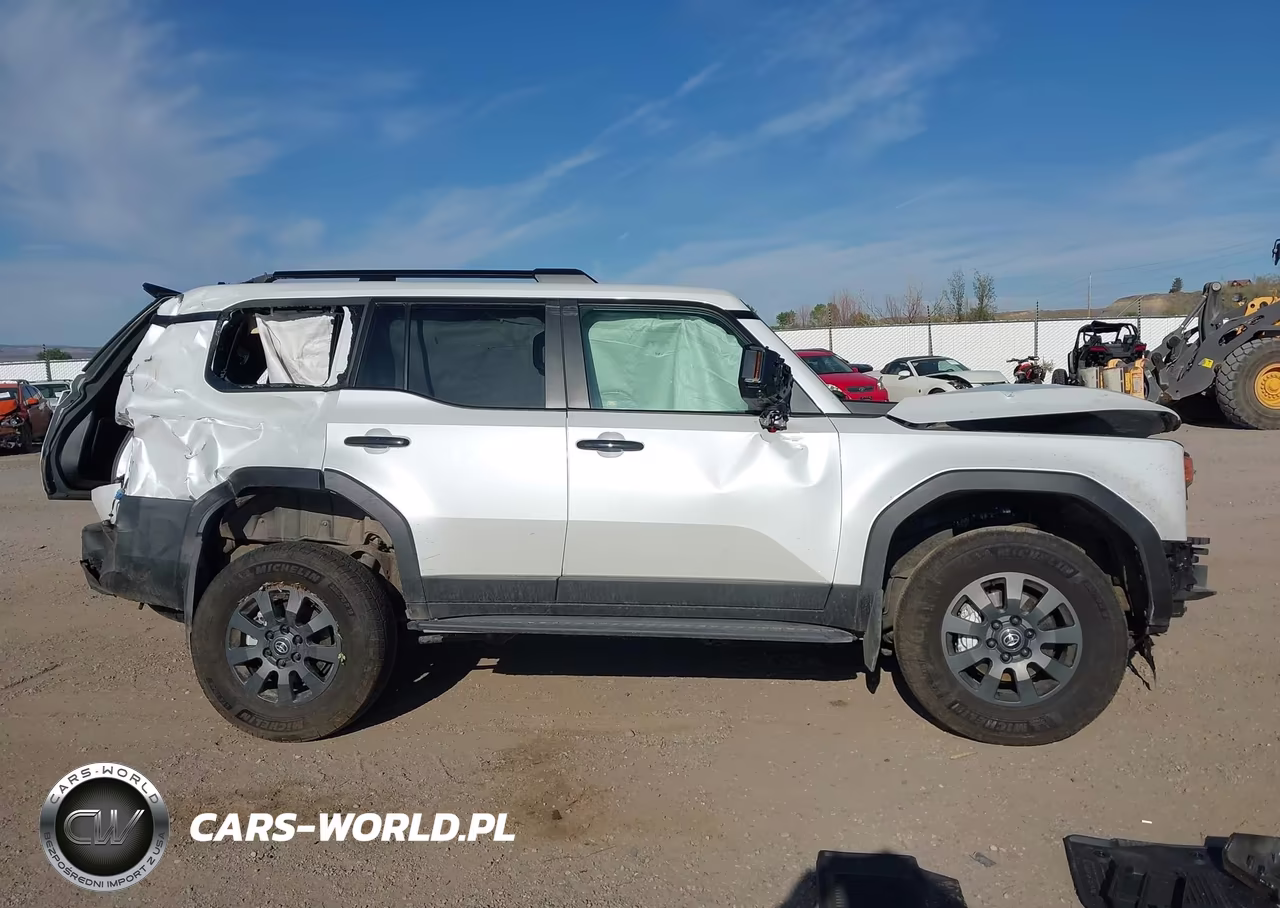 2026 Toyota Land Cruiser VIN:JTEABFAJXTK064785 - 12