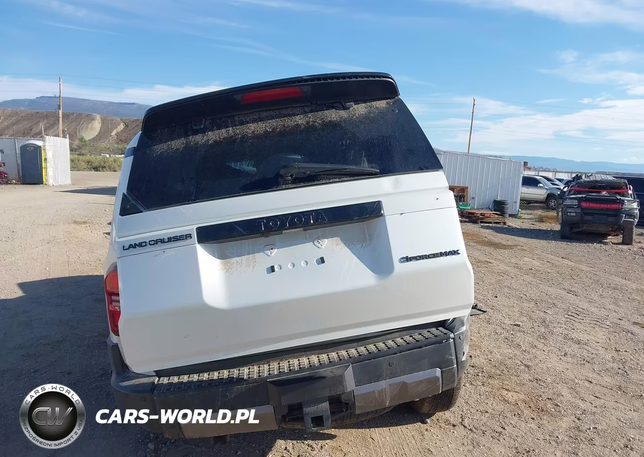 2026 Toyota Land Cruiser VIN:JTEABFAJXTK064785 - 15