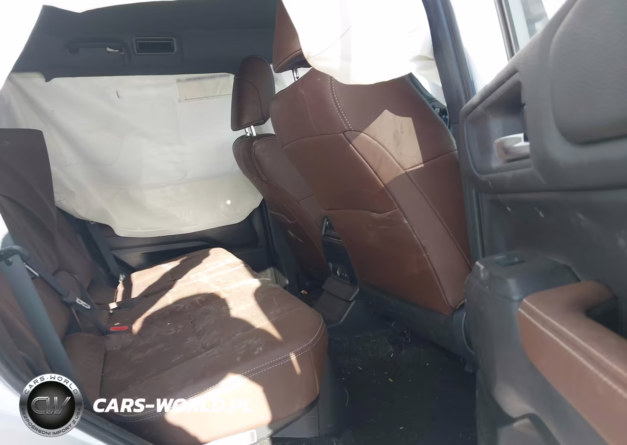 2026 Toyota Land Cruiser VIN:JTEABFAJXTK064785 - 8