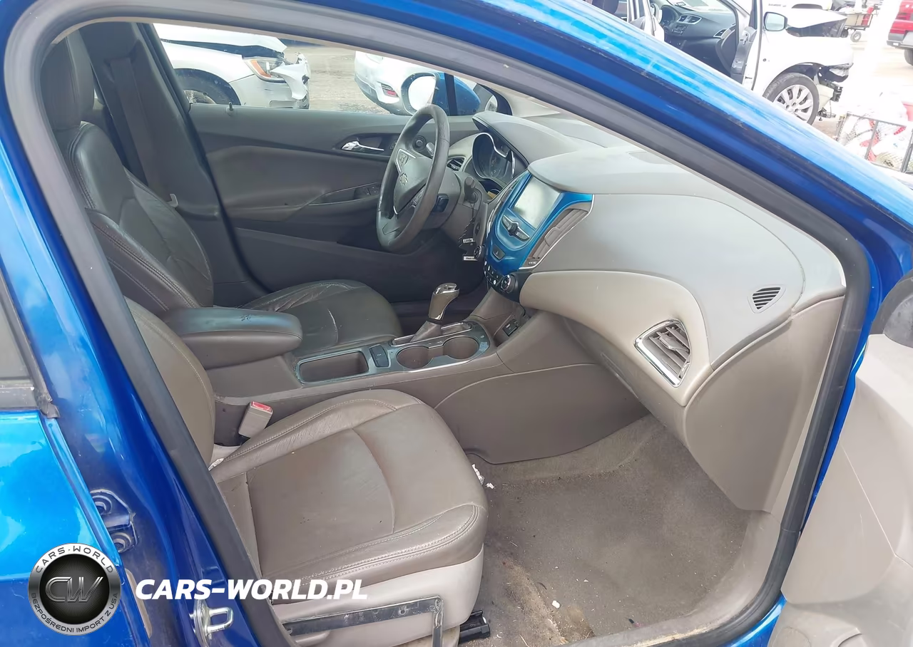 2018 Chevrolet Cruze Lt Auto VIN:1G1BE5SM4J7145177 - 5