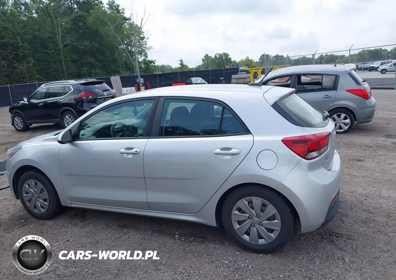 2019 Kia Rio 5-Door S VIN:3KPA25AB4KE233157 - 3