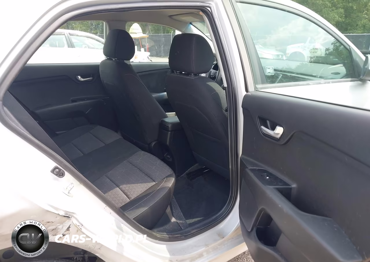 2019 Kia Rio 5-Door S VIN:3KPA25AB4KE233157 - 8