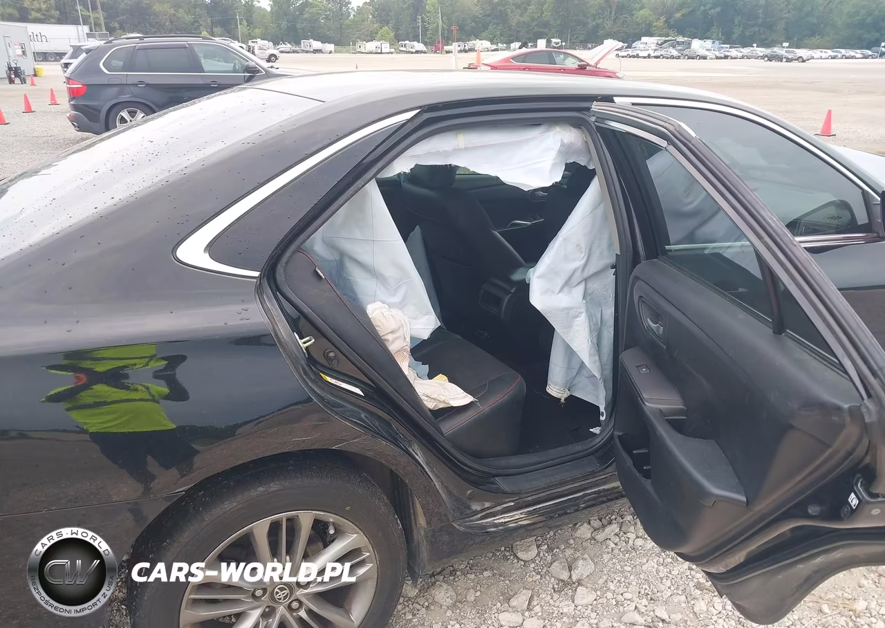 2016 Toyota Camry Se VIN:4T1BF1FK9GU264919 - 8