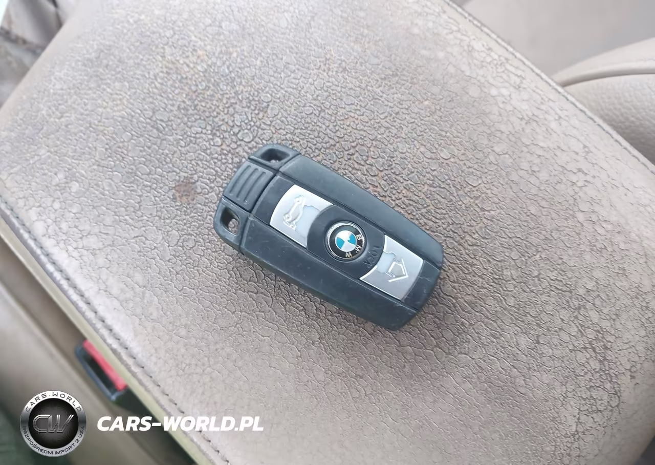 2007 BMW 328I VIN:WBAVA33577KX73474 - 11
