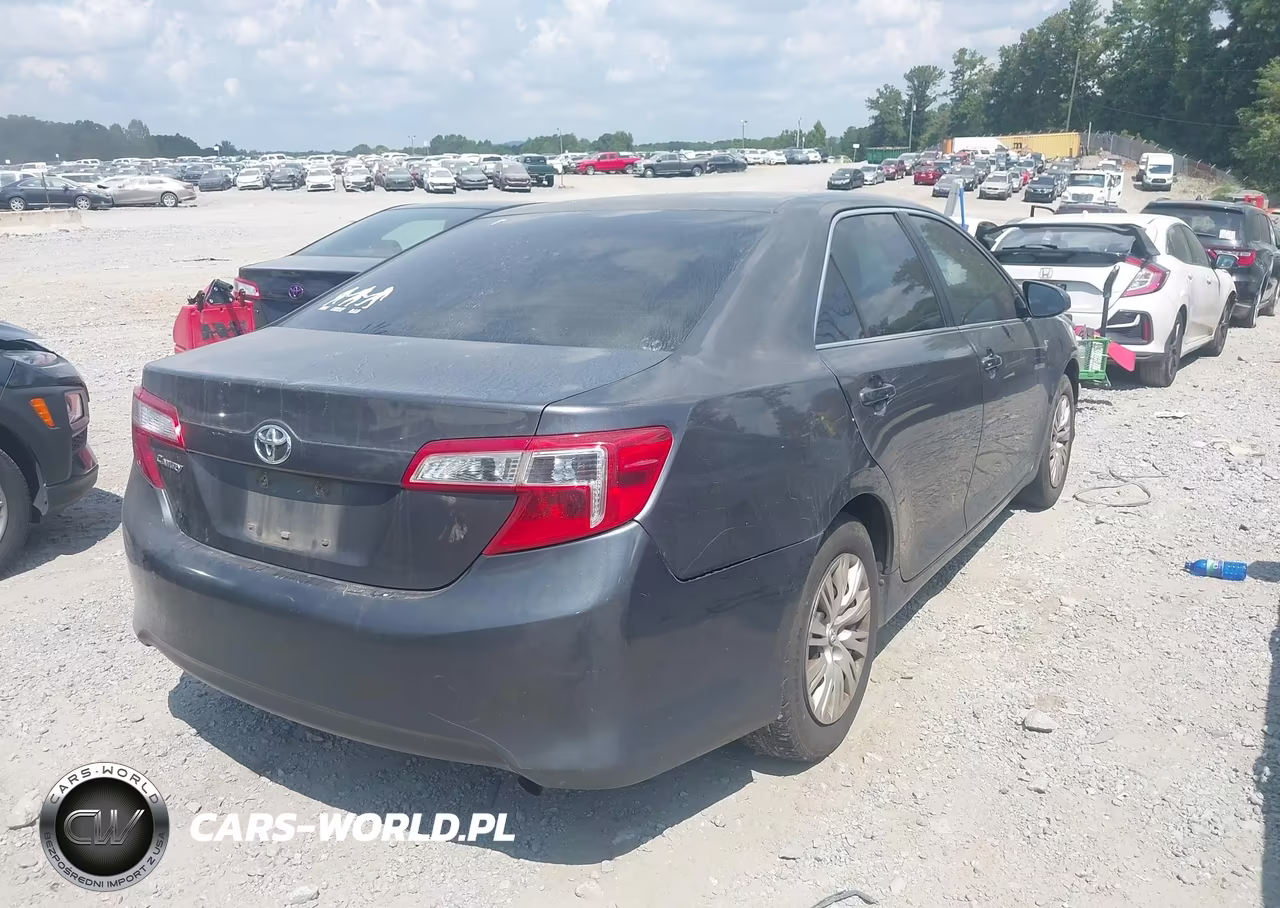 2013 Toyota Camry L VIN:4T1BF1FK8DU719447 - 4
