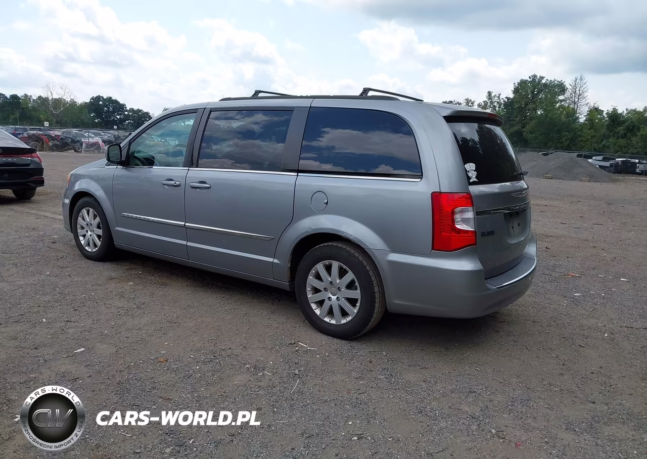 2013 Chrysler Town & Country Touring VIN:2C4RC1BG5DR768082 - 3