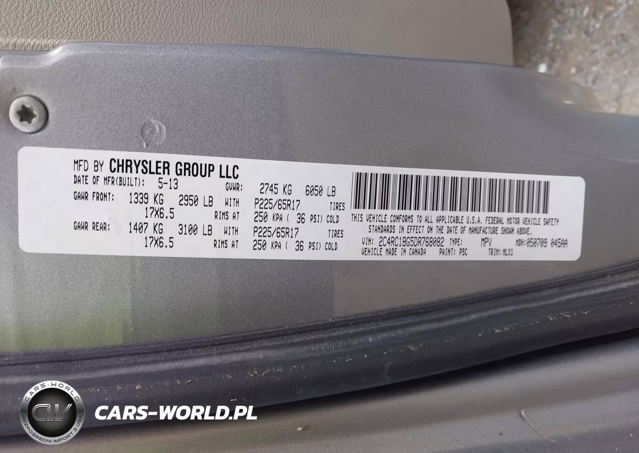 2013 Chrysler Town & Country Touring VIN:2C4RC1BG5DR768082 - 9