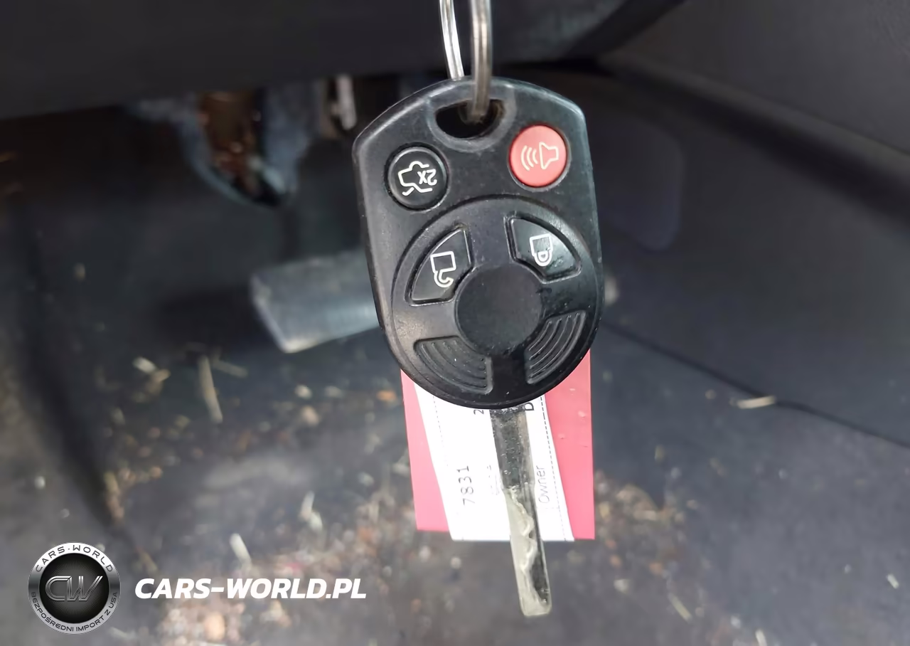 2016 Ford Focus Se VIN:1FADP3F28GL240421 - 11