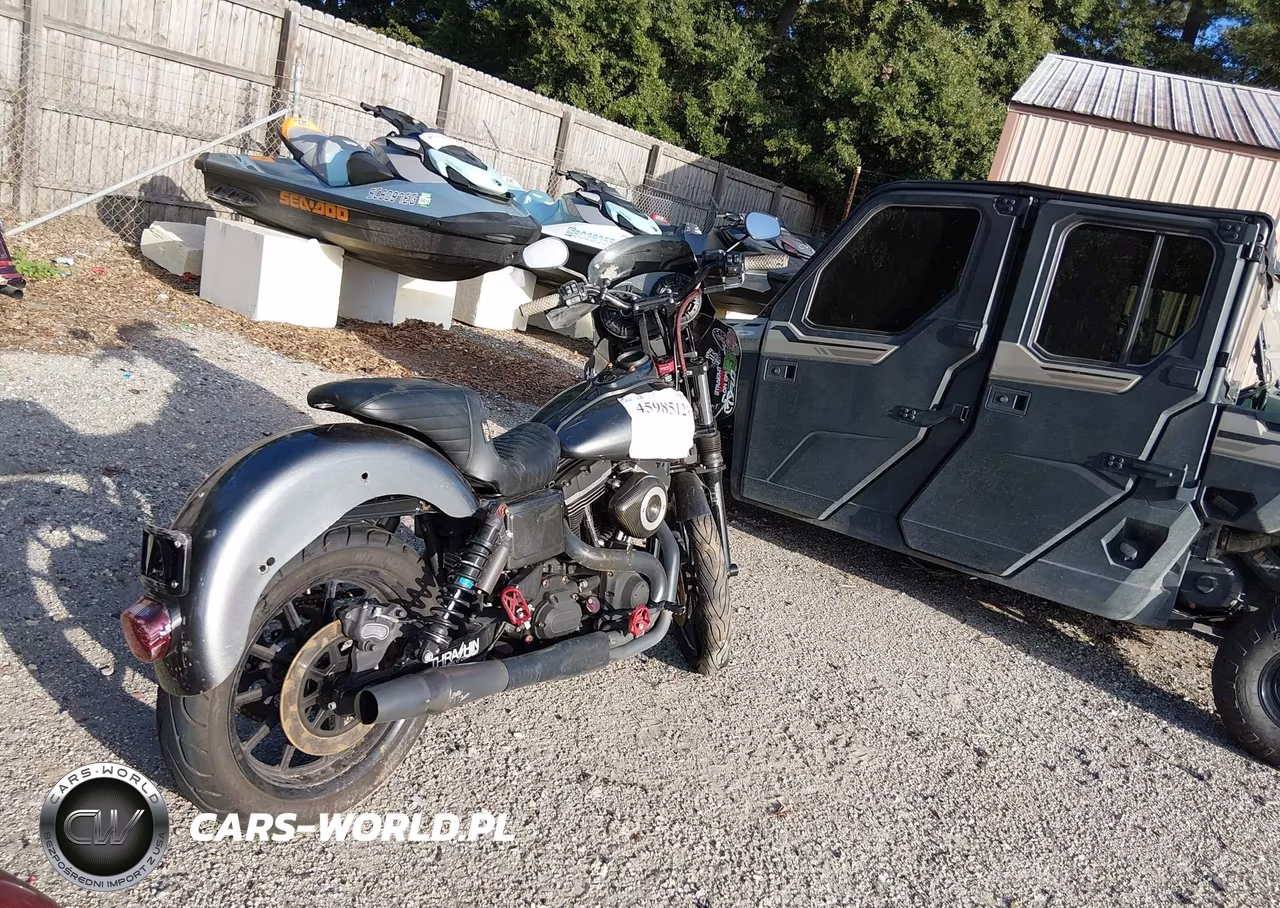 2015 Harley-Davidson Fxdb Dyna Street Bob VIN:1HD1GXM10FC322896 - 4