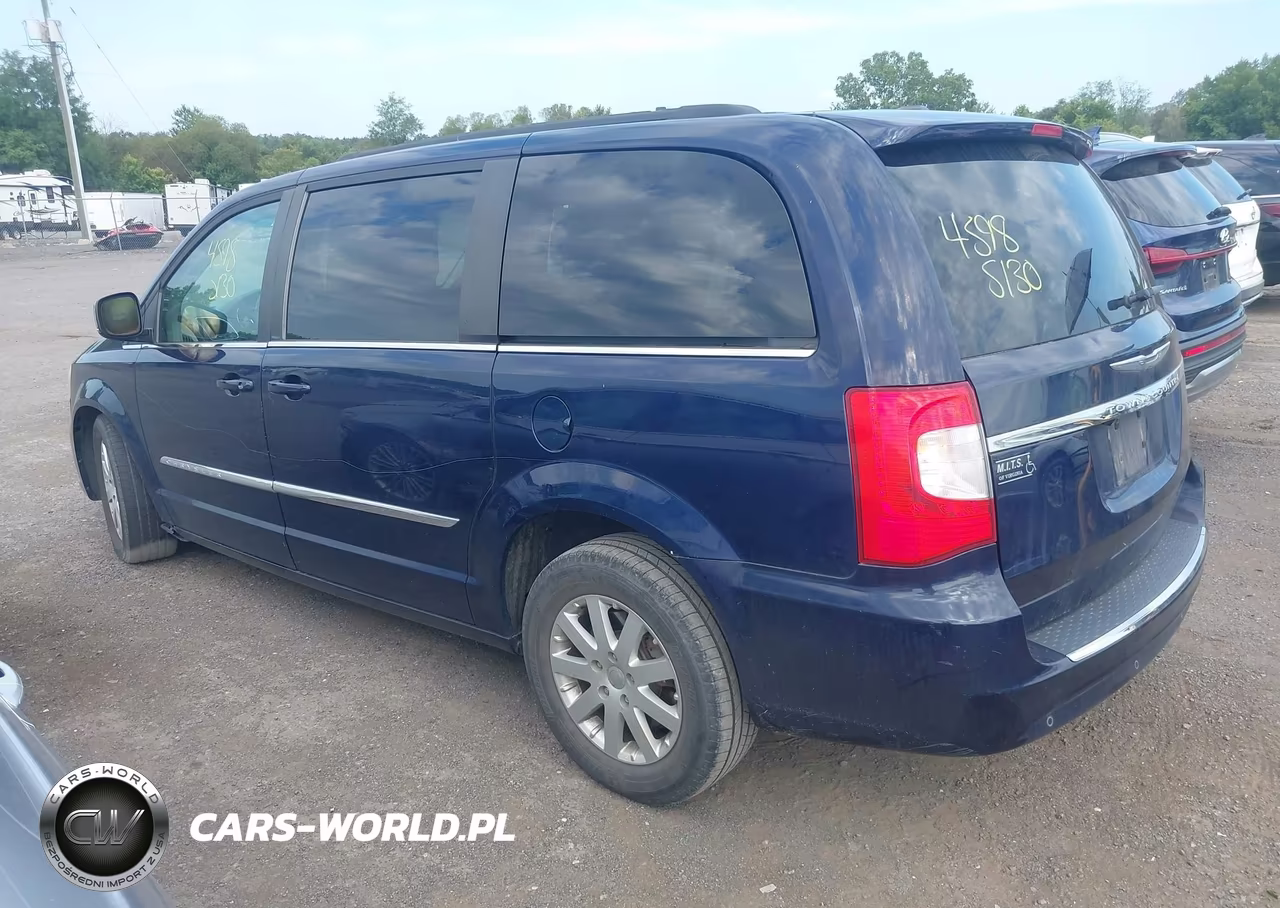 2012 Chrysler Town & Country Touring-L VIN:2C4RC1CG0CR216597 - 3