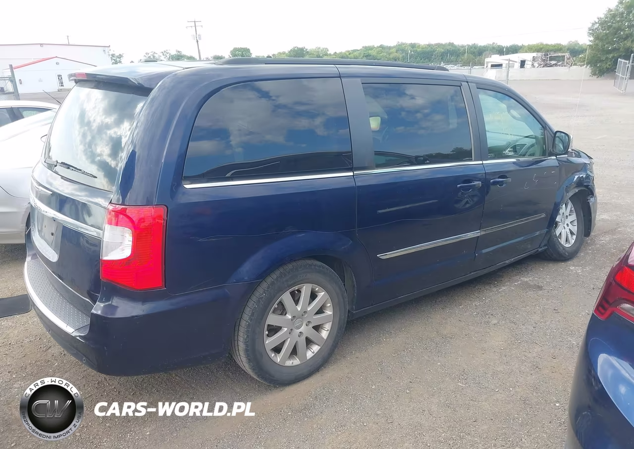 2012 Chrysler Town & Country Touring-L VIN:2C4RC1CG0CR216597 - 4