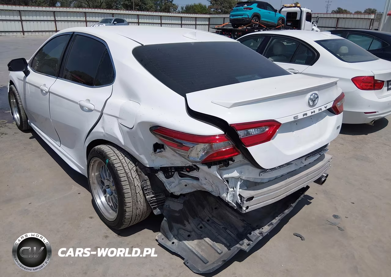 2019 Toyota Camry Se VIN:4T1B11HK9KU192737 - 3