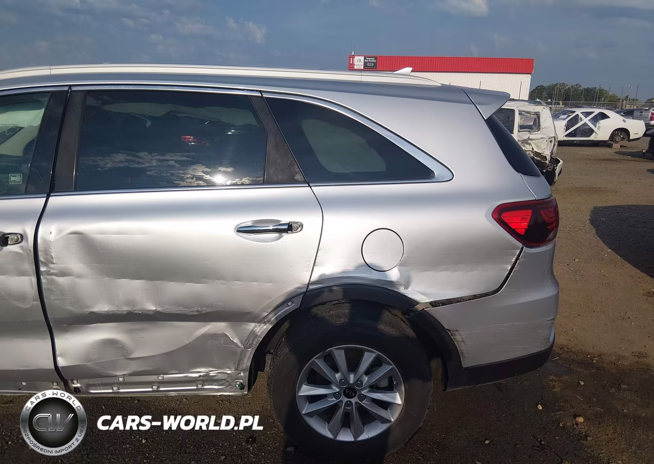 2019 Kia Sorento 2.4L Lx VIN:5XYPG4A38KG590133 - 19