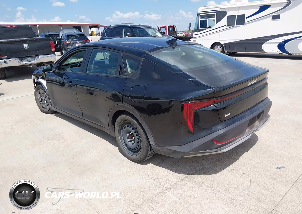 2025 Kia K4 Lx VIN:3KPFT4DE7SE073570 - 3