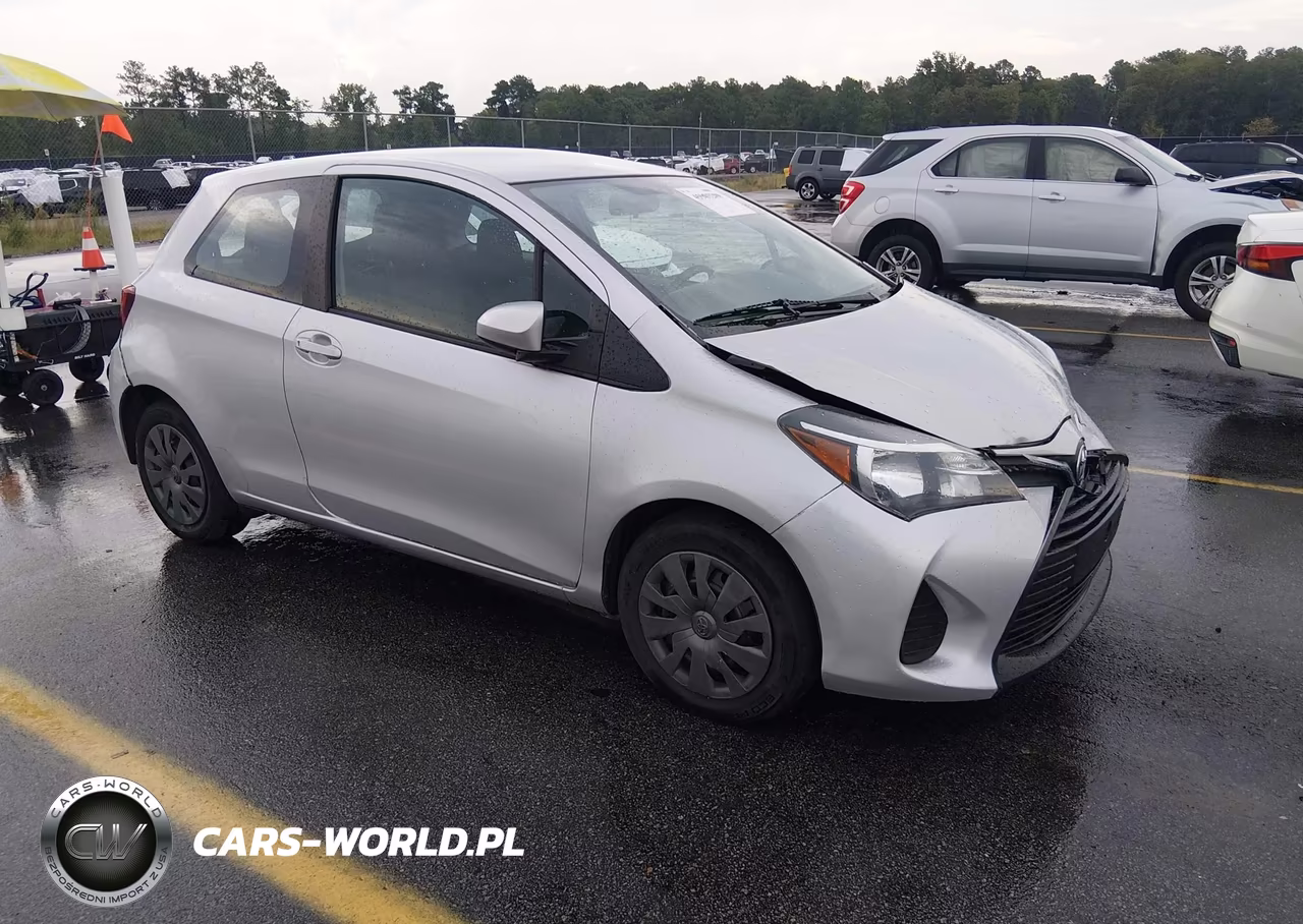 2015 Toyota Yaris L