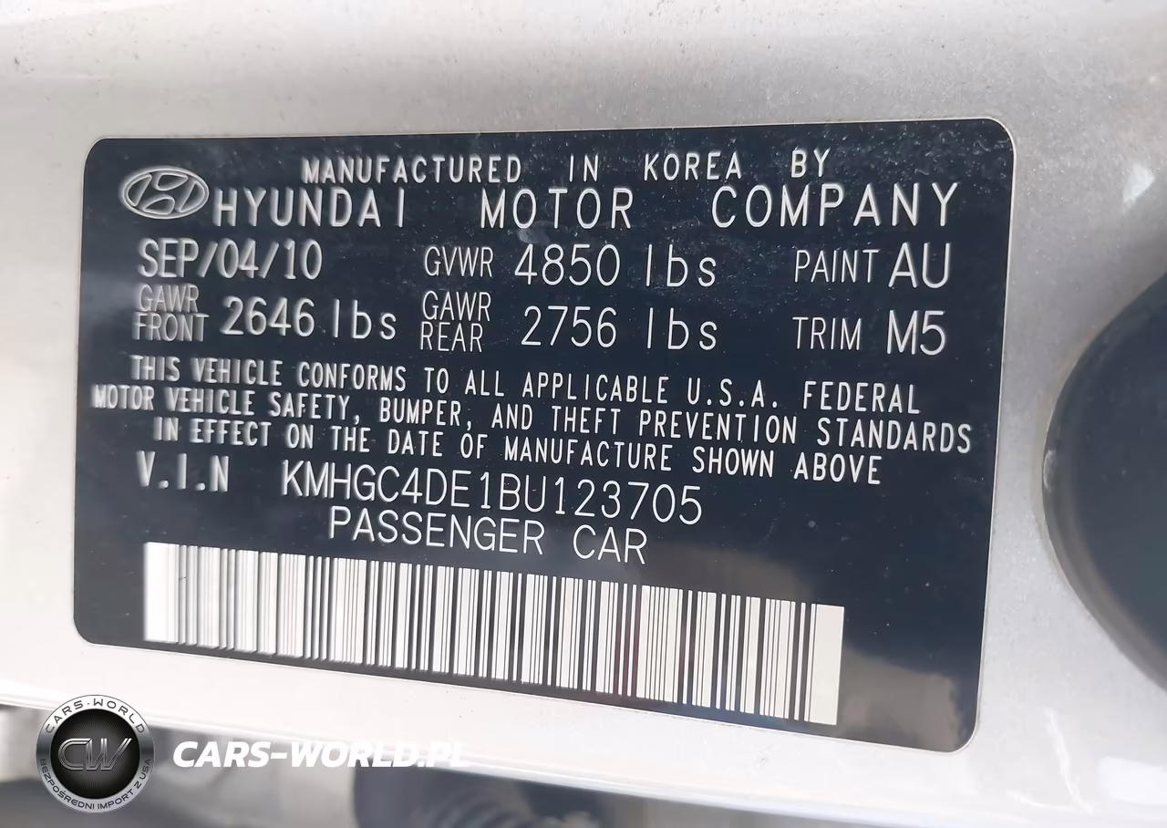 2011 Hyundai Genesis 3.8 VIN:KMHGC4DE1BU123705 - 9