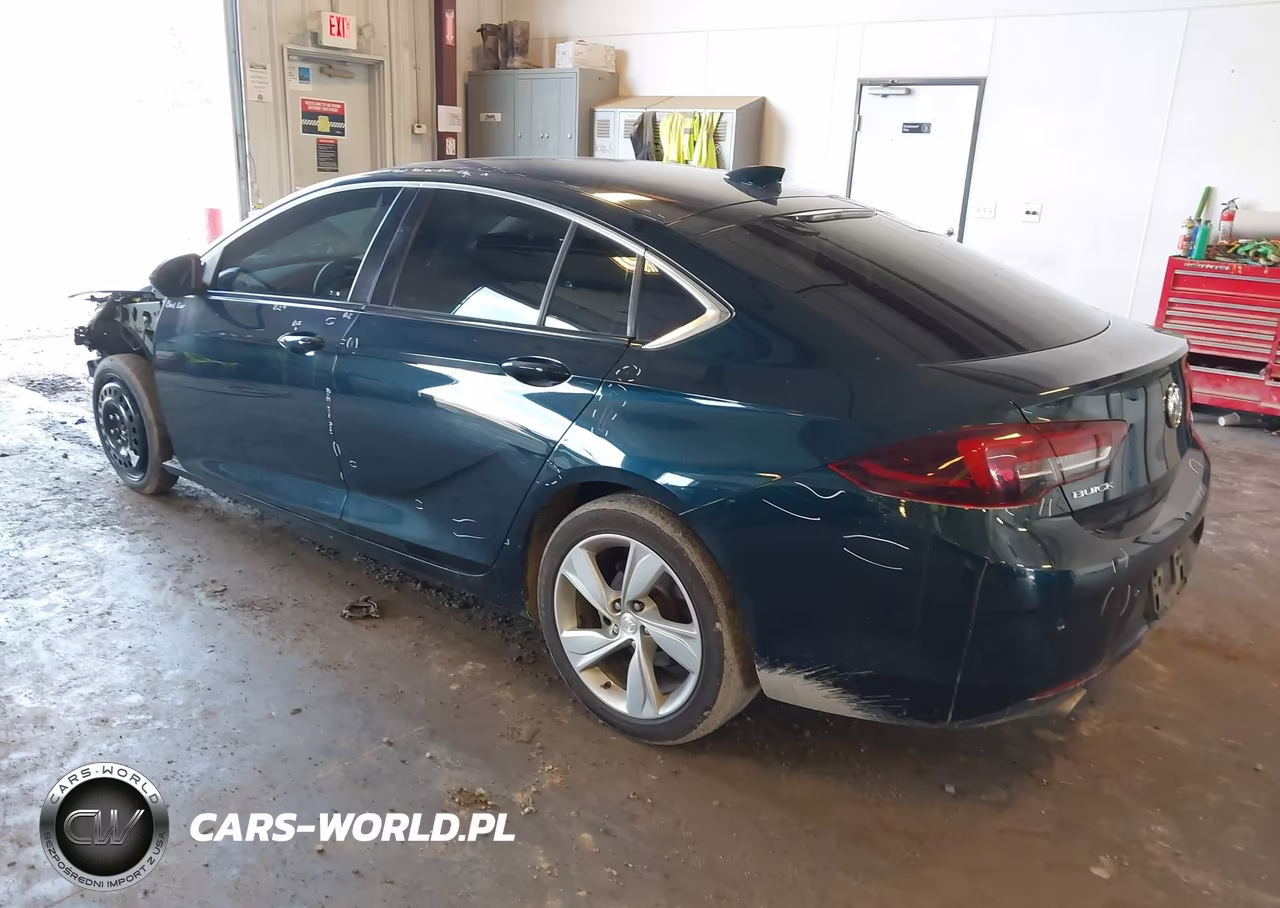 2018 Buick Regal Sportback Preferred VIN:W04GL6SX3J1154212 - 3